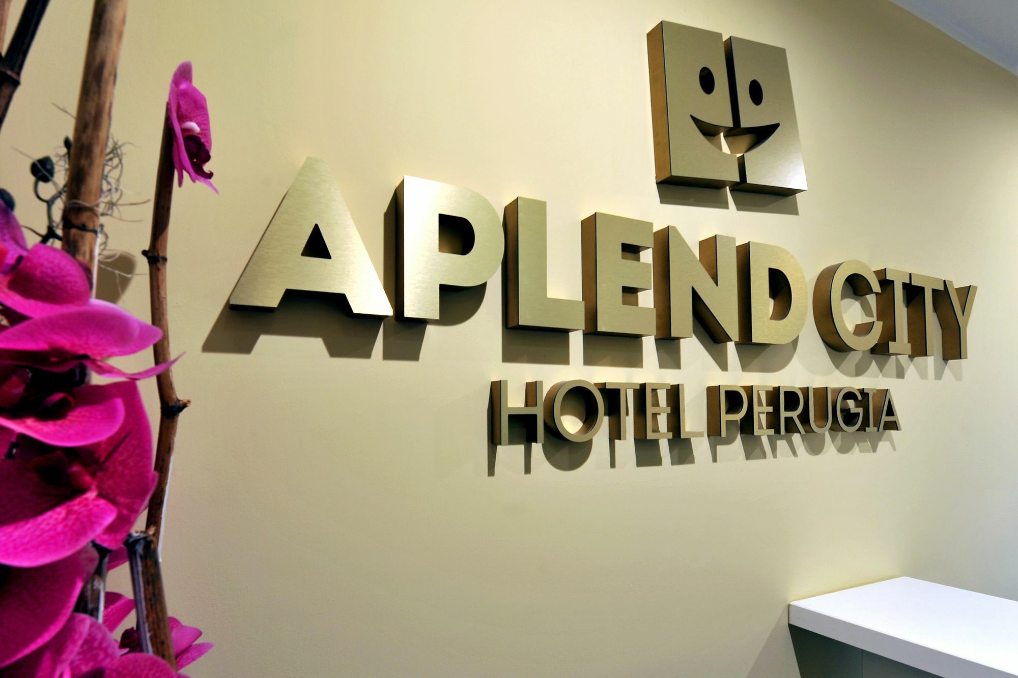 Aplend City Laurinska 11 Bratislava Dış mekan fotoğraf